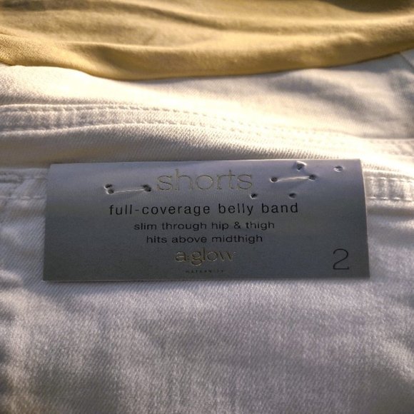 Maternity Full Belly Panel Boyfriend Jean Shorts Size 2 (XS) - Picture 4 of 6